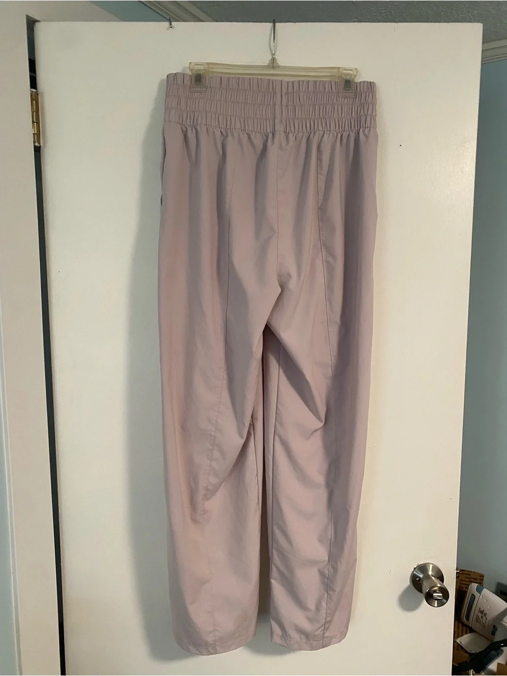 WORN ONCE Nike High Waist Active Wear Pants Women’s L Light Pink Workout Gym